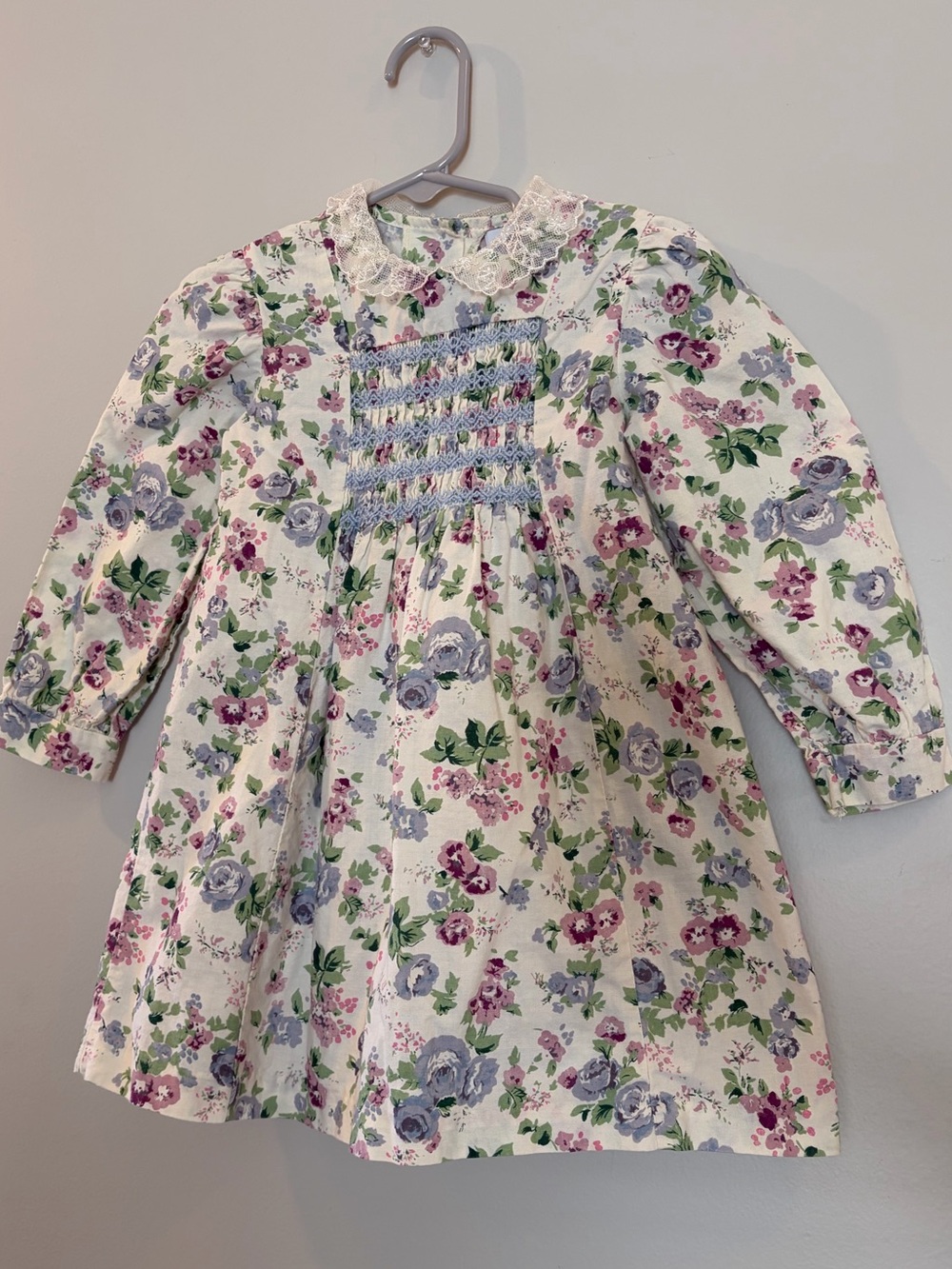 Vintage girl smocked floral dress 4T
